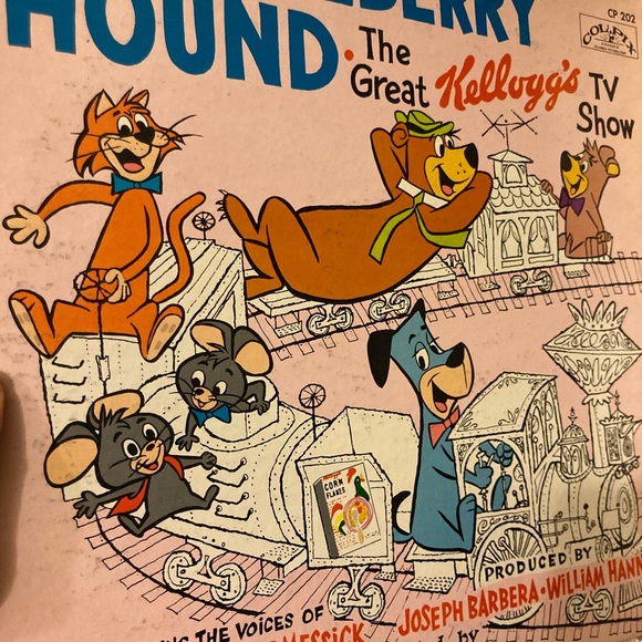 Vintage Huckleberry Hound - Kellogg’s TV Show - Vinyl LP gallery Wall Art Decor - Picture 7 of 17